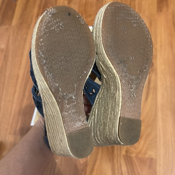 Michael Kors Damita Floral Wedge, Canvas, size 6.5 - Picture 2 of 4